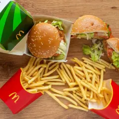 Co jest wegetariańskiego w McDonald's? Sprawdź, co możesz zjeść