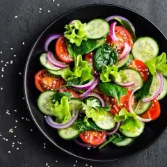 Na czym polega dieta wegetariańska? Odkryj jej zasady i korzyści