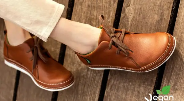 Buty wegańskie co to? Poznaj ich zalety i ekologiczne materiały