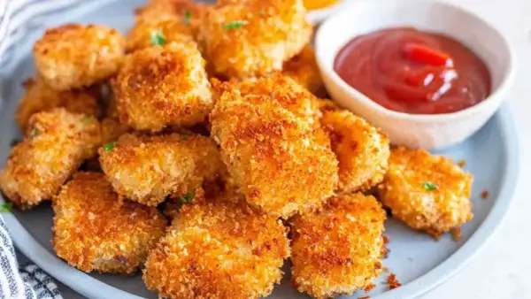 Chrupiące nuggetsy z kurczaka, idealne na obiad. Proste air fryer przepisy na obiad, które pokochasz!
